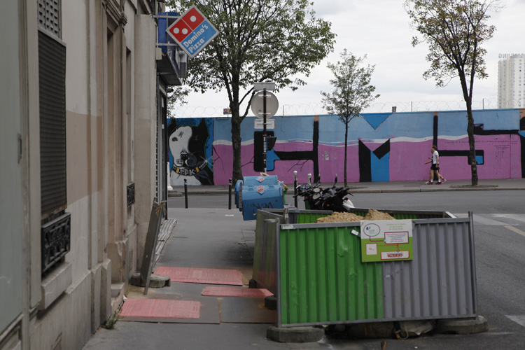 2011-07-09 paris 18e - rue stephenson